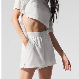 (#18) Mesh Mirage Short - White